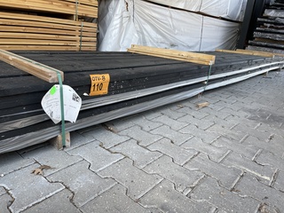 Ca. 60x Douglas planken fijnbezaagd zwart gecoat, 22x150mm, lengte 500